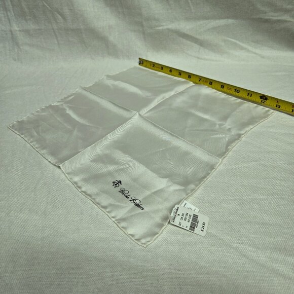 NWT Brooks Brothers Ivory Silk Scarf Square 13" - Picture 1 of 1